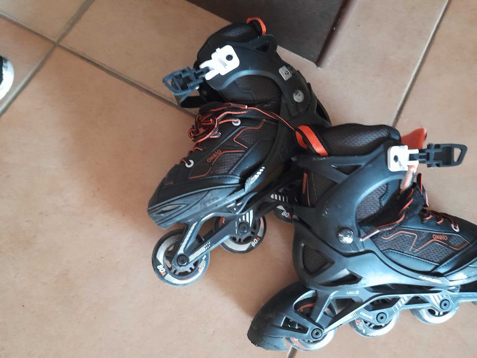 Patins em linha em bom estado