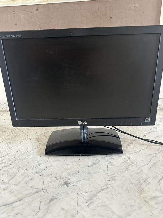 Продам монітор LG