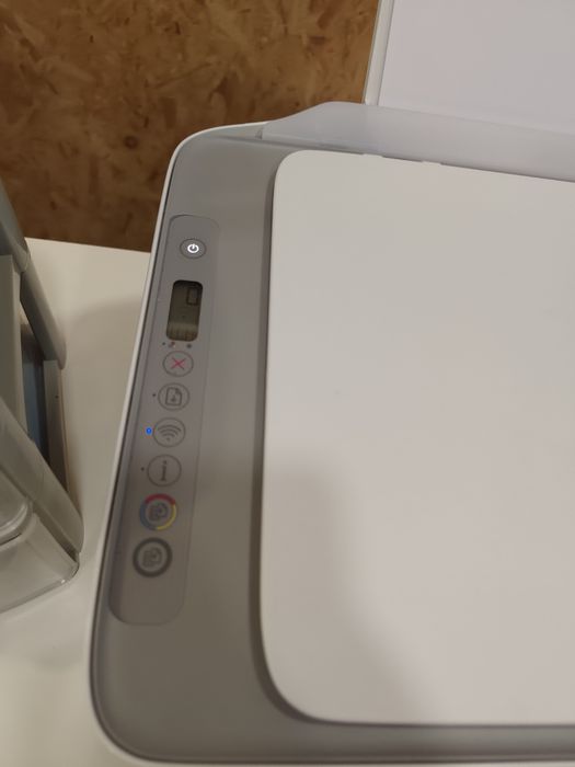 Impressora HP deskjet 2870 usada 4 tinteiros usados
