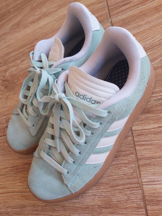Tenis adidas azuis