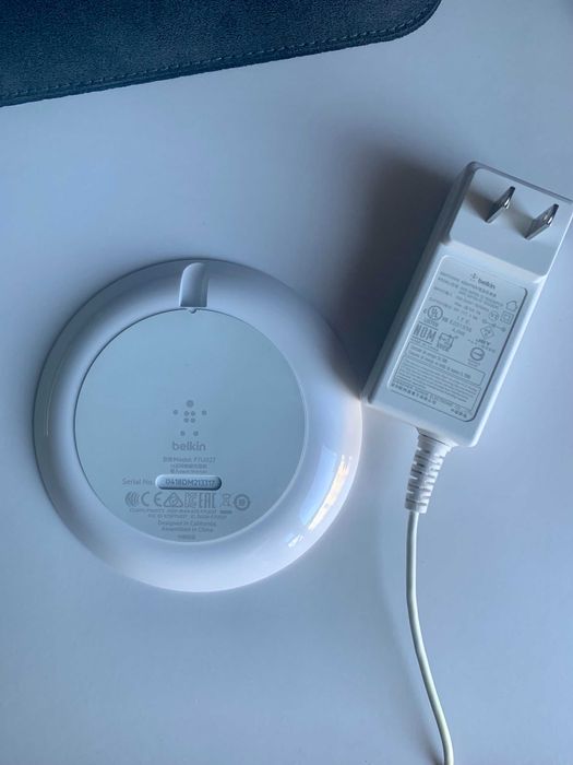 Бездротовий зарядний пристрій Belkin F7U027