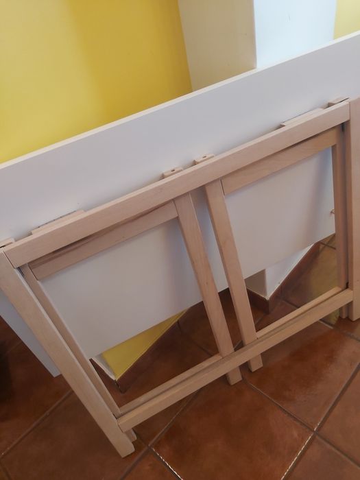 Mesa / secretária