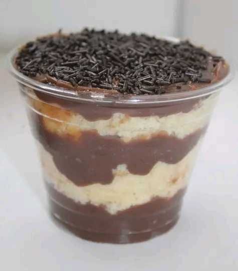 Doces/bolos catering cozinha pastelaria Odivelas