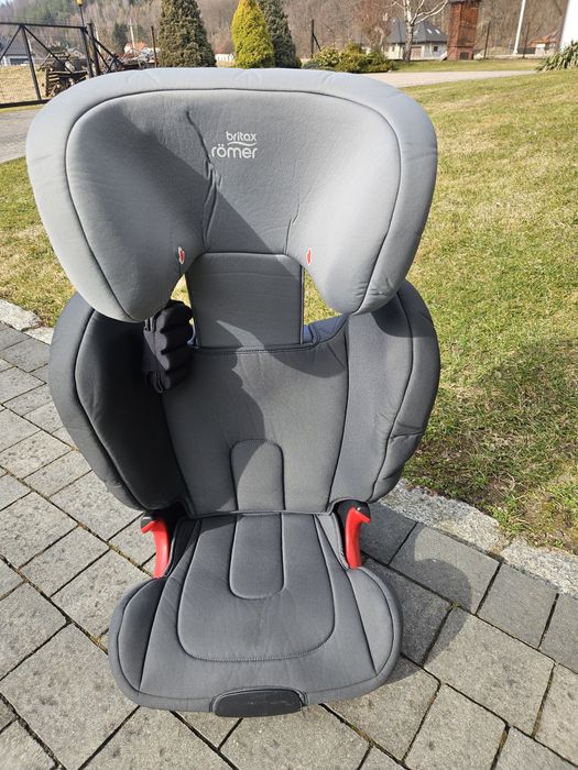 Fotelik 15-36 kg Romer Kidfix