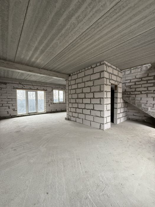 Продам таунхаус Лєтра . Таращанський