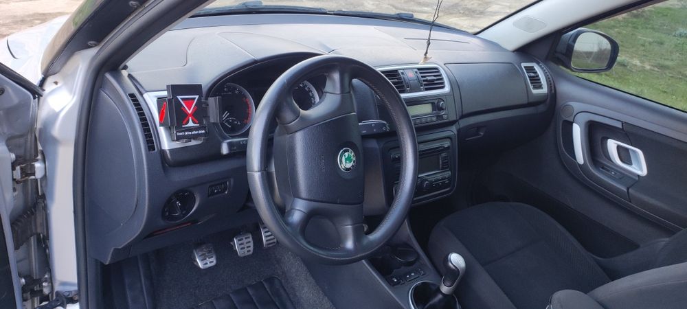 шкода фабия универсал