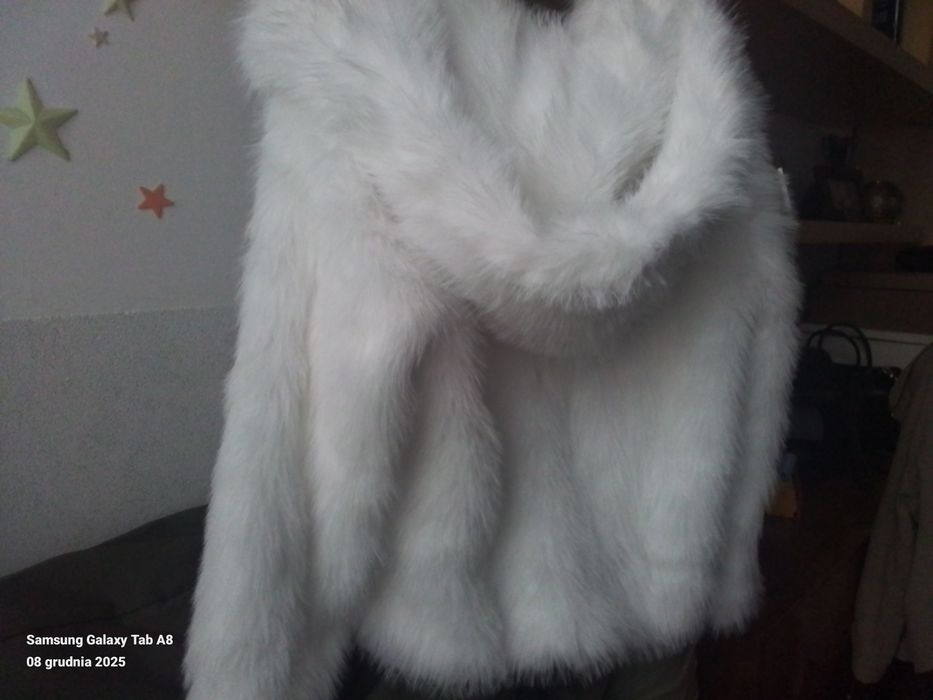 Futerko sztuczne damskie