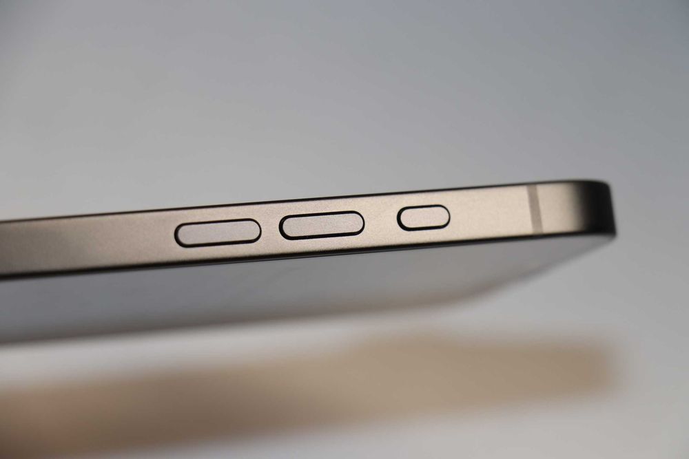 Apple iPhone 16e 128GB Black, NEW! Є  7ШТ!   Під MDM