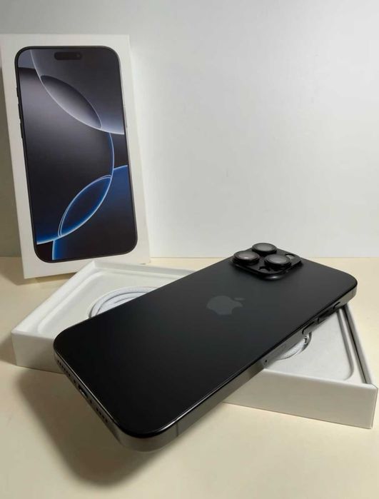 iPhone 16 PRO MAX 512Gb czarny stan bardzo dobry 100% baterii