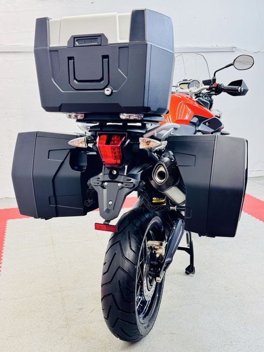 мотоцикл Triumph TIGER 800 XC в оригіналі тільки з Японії