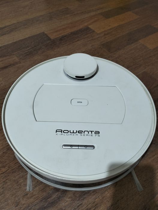 Продам моющий робот пылесос rowenta Xplorer 75