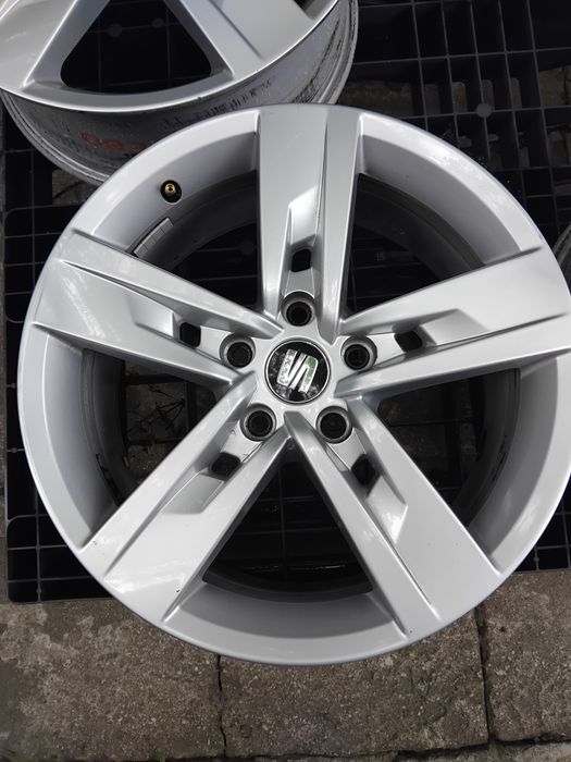 Felgi 17 seat leon fr opony zimowe gratis.