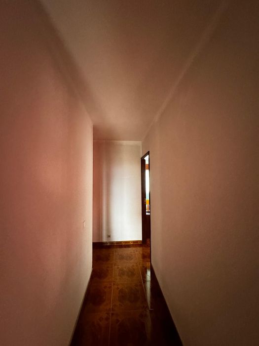 Quarto individual para arrendar em Espinho