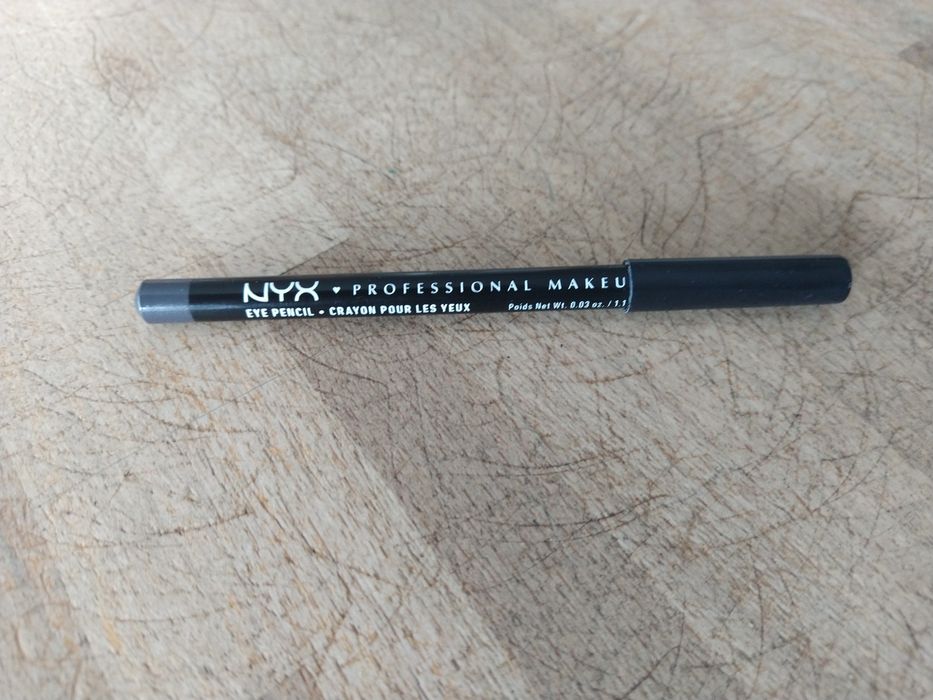 Nyx kredka do oczu