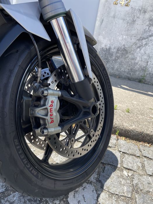 Ducati Multistrada 1200S