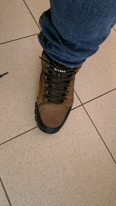 Bota de caminhada