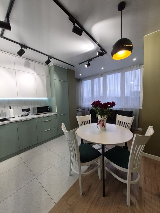 VIP CENTRAL погодинно/подобово