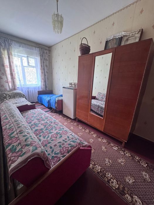 Продам двокімнатну квартиру