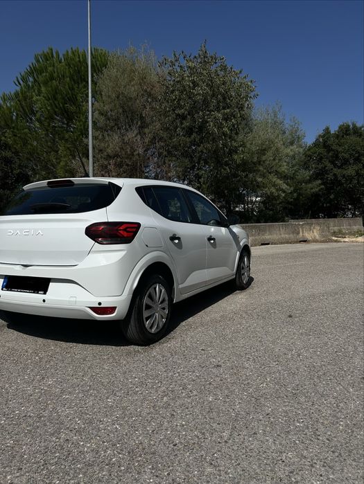 Dacia sandero expression gpl