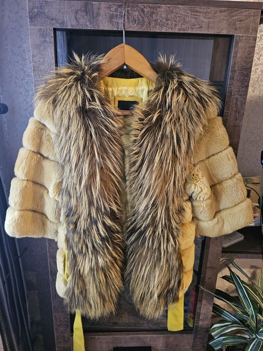 Натуральный женский полушубок