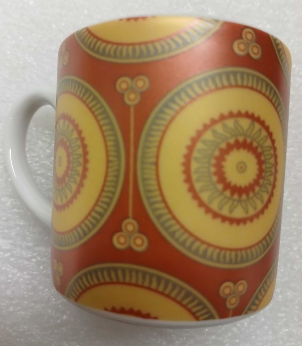 6 Chávenas de Café Vista Alegre / Fundação Calouste Gulbenkian NOVAS — a Arte Iznik têxtil transposta para porcelana!