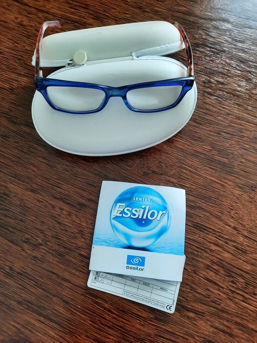Óculos de leitura lentes ESSILOR