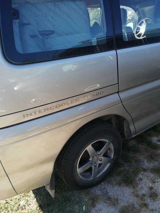 carrinha mitsubishi