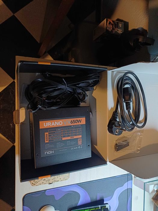 Fonte de Alimentação NOX 650W