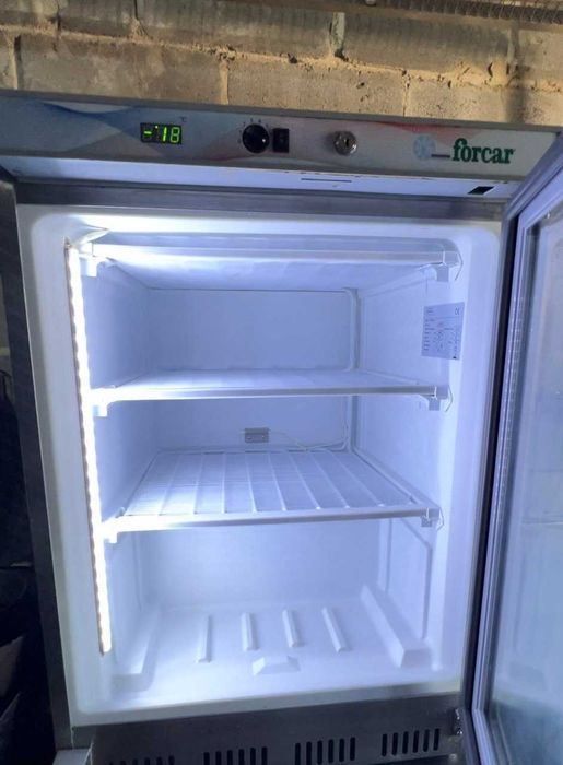 Шафа морозильна Forcar G-EF200GSS морозилка морозильна камера Італія