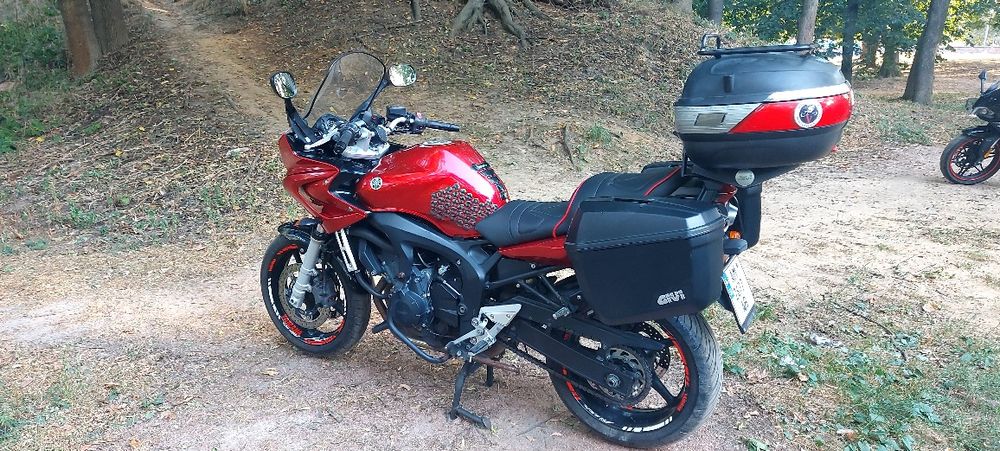 Продам Yamaha FZ6