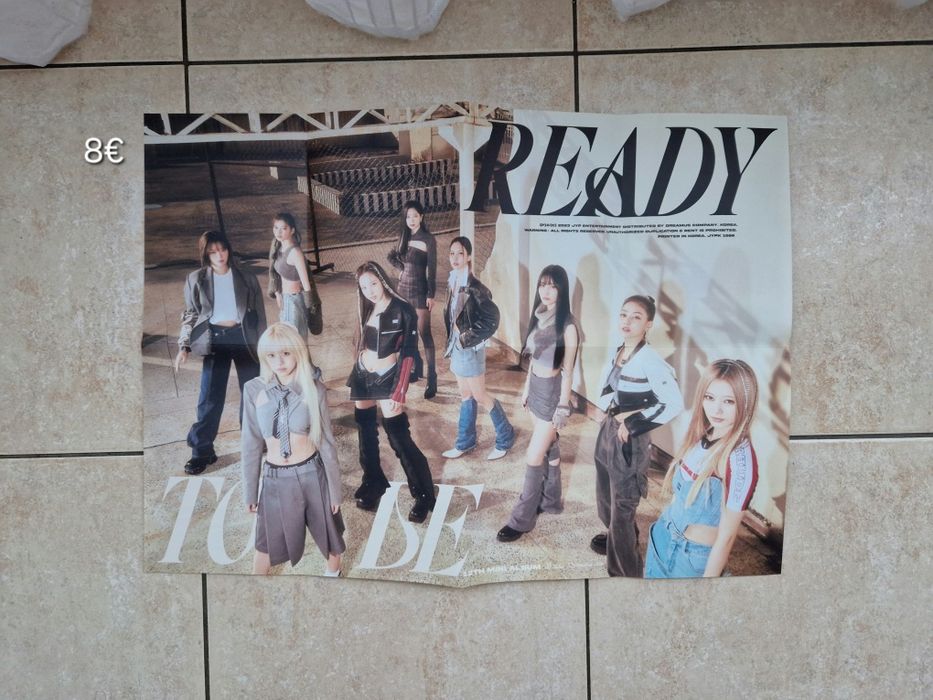 Photocards e posters das Twice