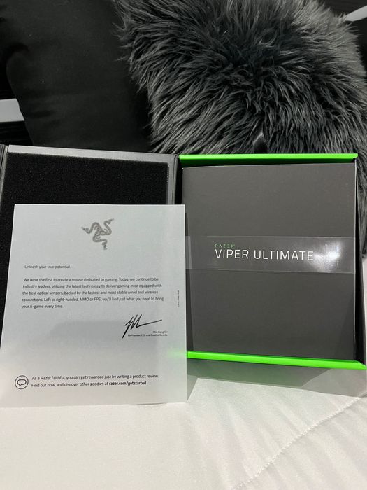 Razer Viper Ultimate Mouse64283958622593121