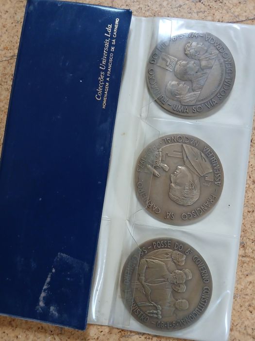 Francisco Sá Carneiro medalhas