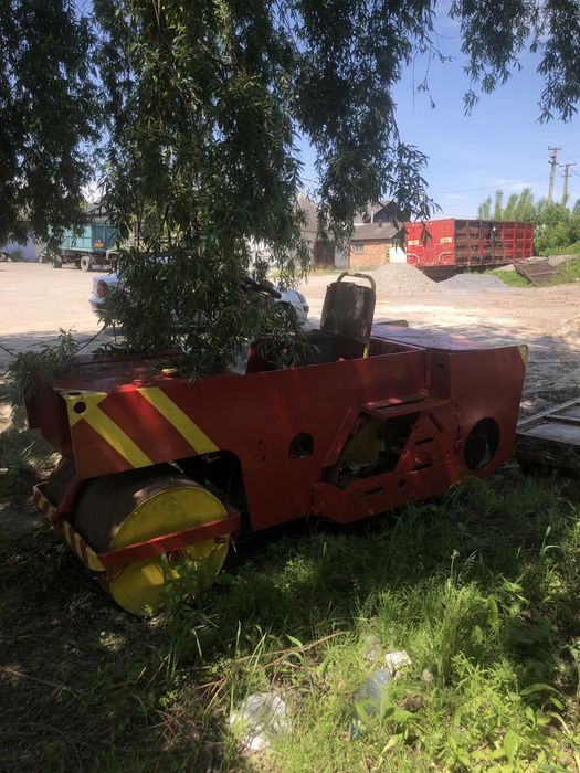 Каток ДУ 54 2-тонний
