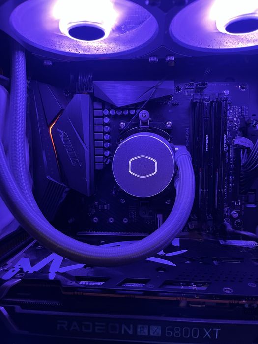 Computador desktop (design/trabalho ou jogos)