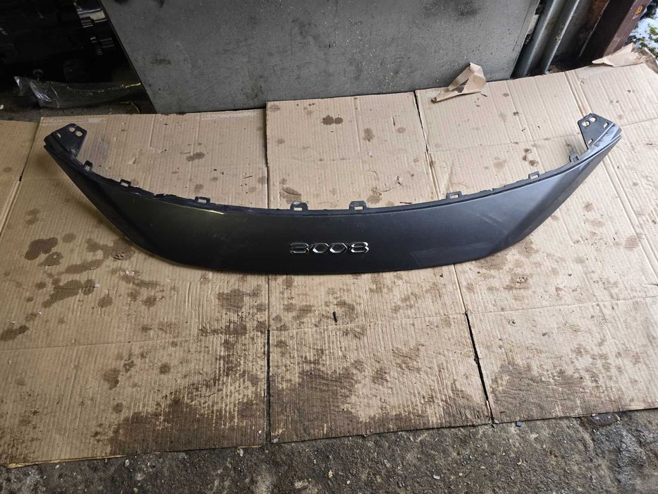 nakładka grilla Peugeot 3008 II lift