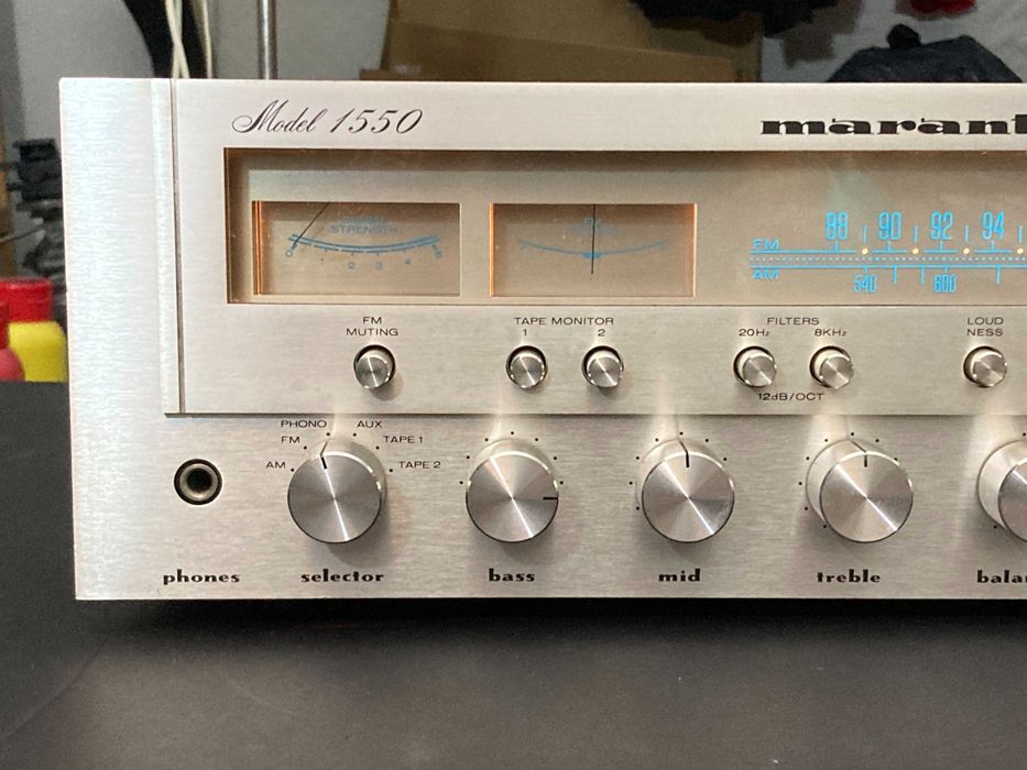 Marantz 1550 wzmacniacz amplituner hi-end 1978 vintage DO RENOWACJI