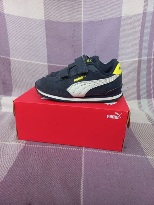 Кроссовки Puma р.26