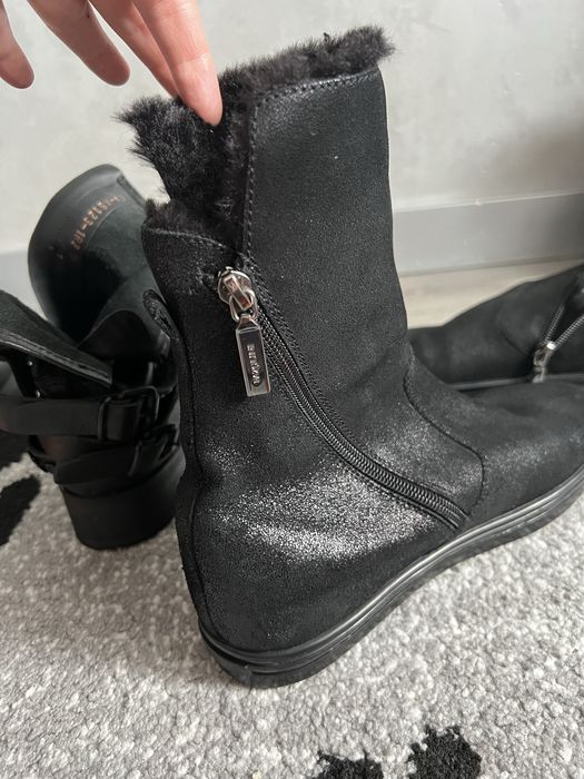 Чоботи жіночі брендові