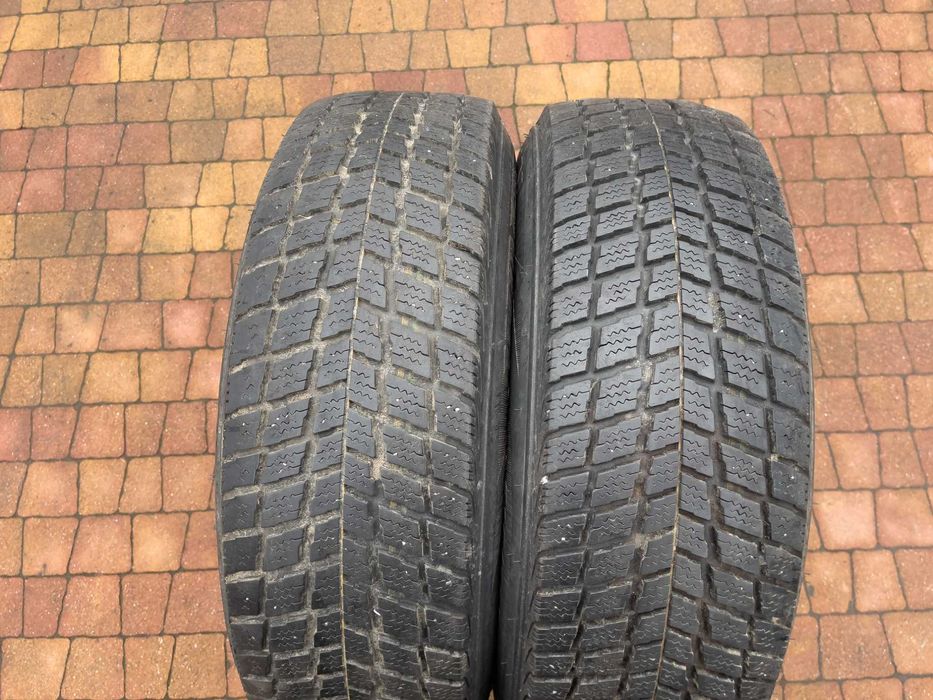 3639. Opony zimowe 215/70/16 GT Radial 6mm cena za 2szt