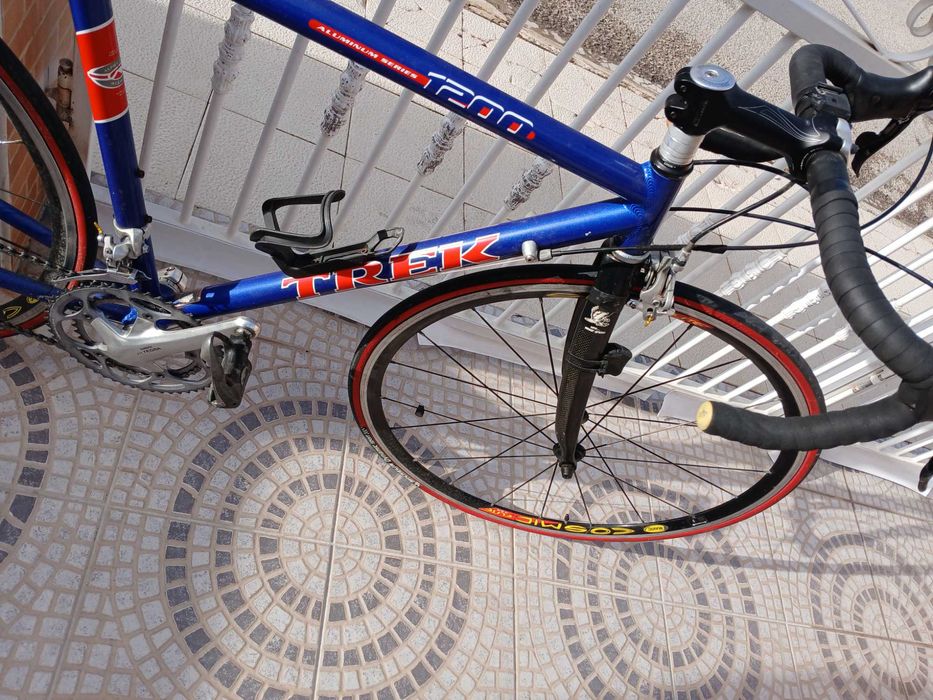 Trek 1200 aluminium azul