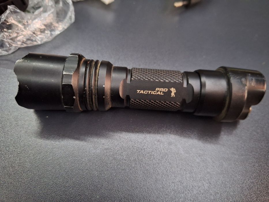 Latarka Pro Tactical Mactronic Group mct-7