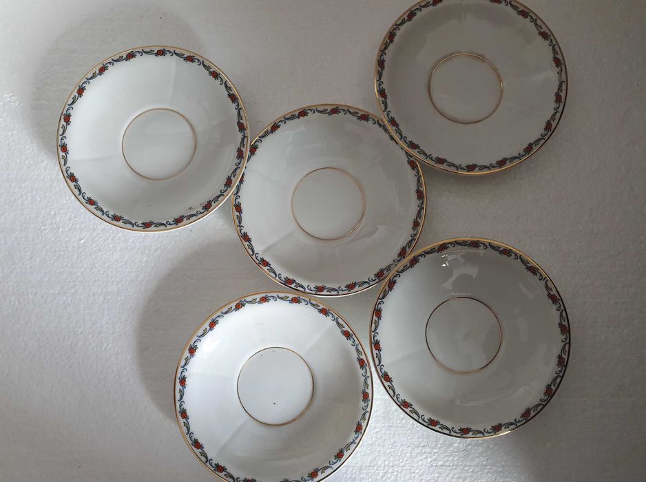 5 Belíssimos Pratos 13 cm, Vista Alegre, vintage