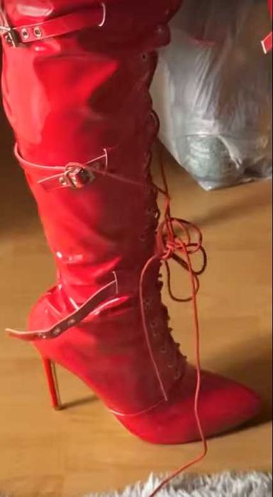 Kozaki za kolano wiązane w 3 kolorach