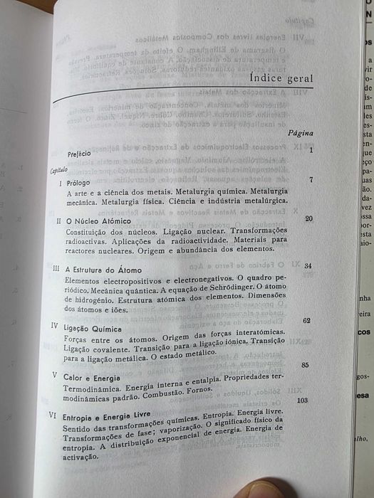 Livro "Introdução à Metalurgia" de Alan H. Cottrell