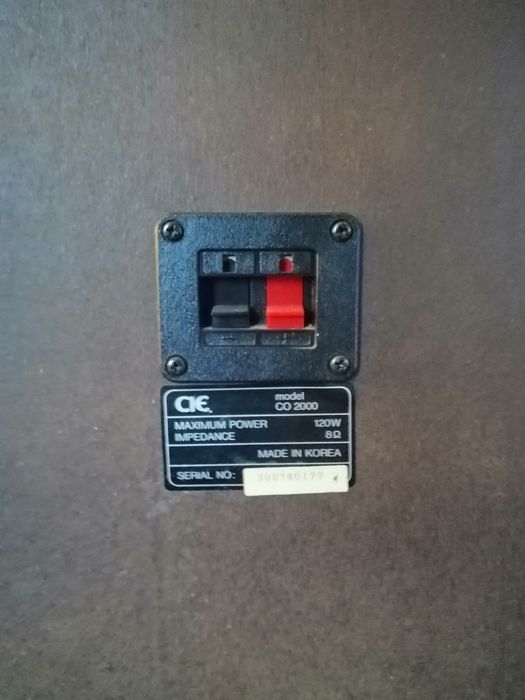 Par de Colunas CIE - model CO 2000....................................