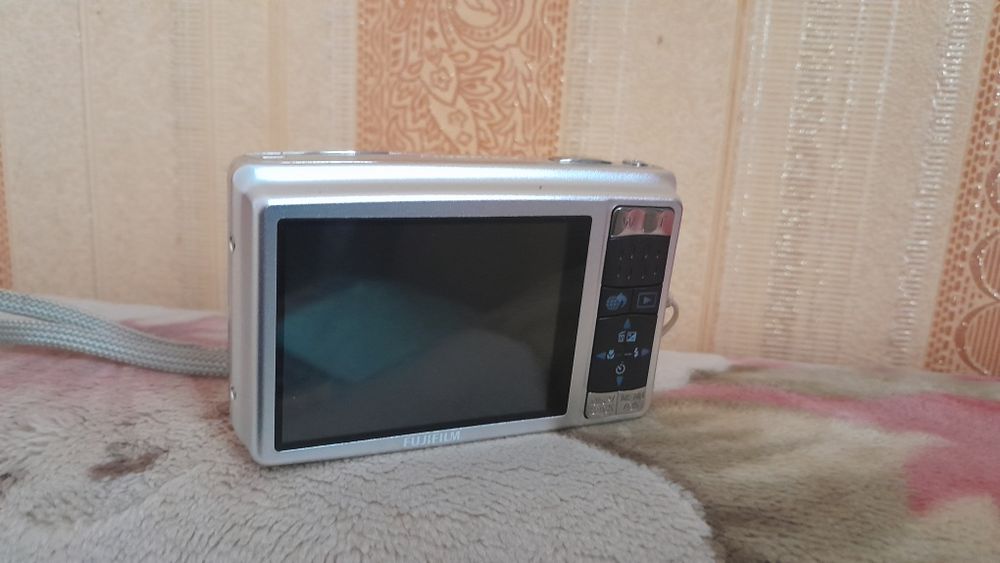 fujifilm finepix z - купити цифрові фотокамери - Ціна на OLX.ua