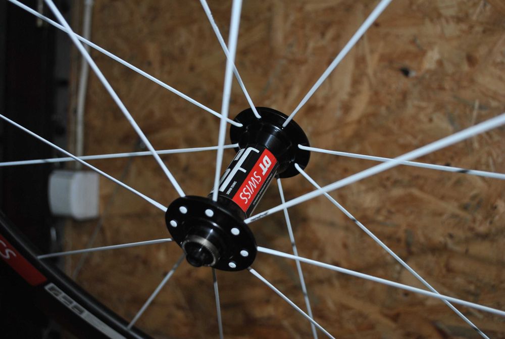 Koło Dysk DT SWISS RRC 625 F przód Carbon szosa triathlon 700C