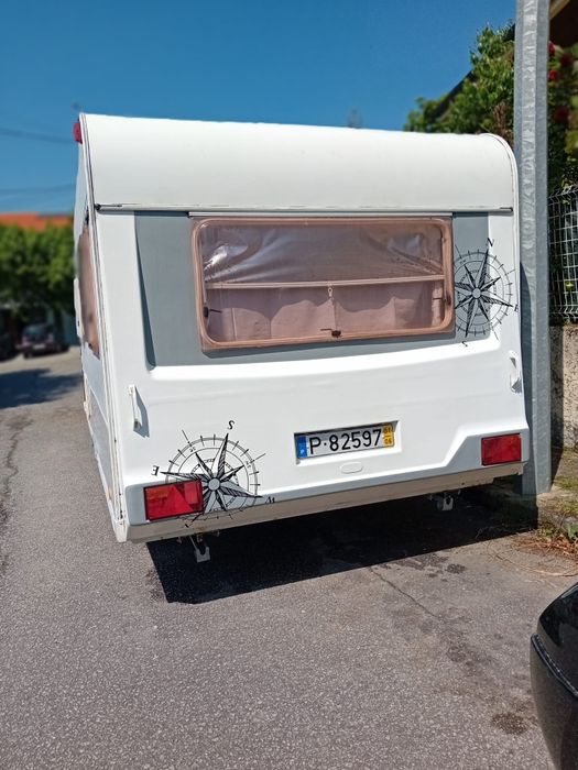 Caravana Pluma 450