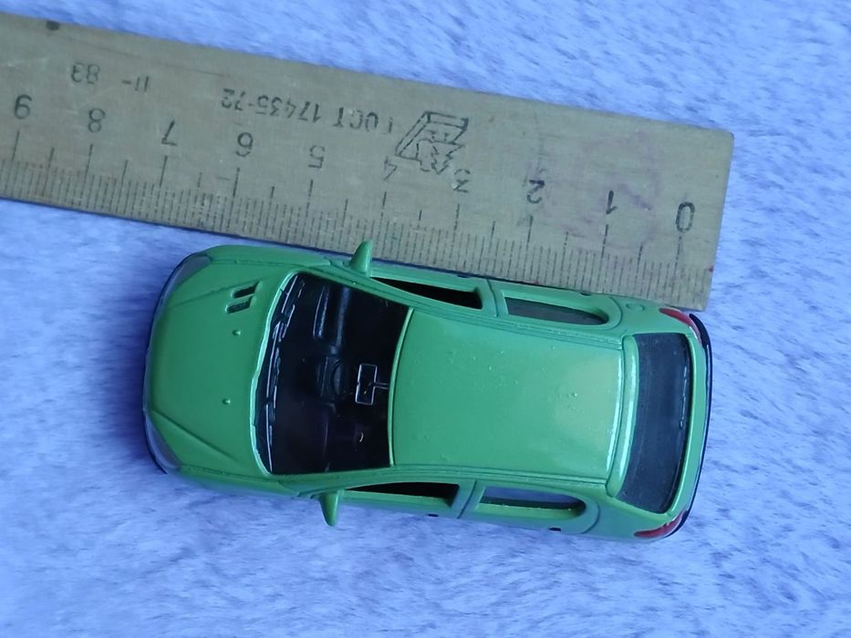 Редкая машинка PEUGEOT 206